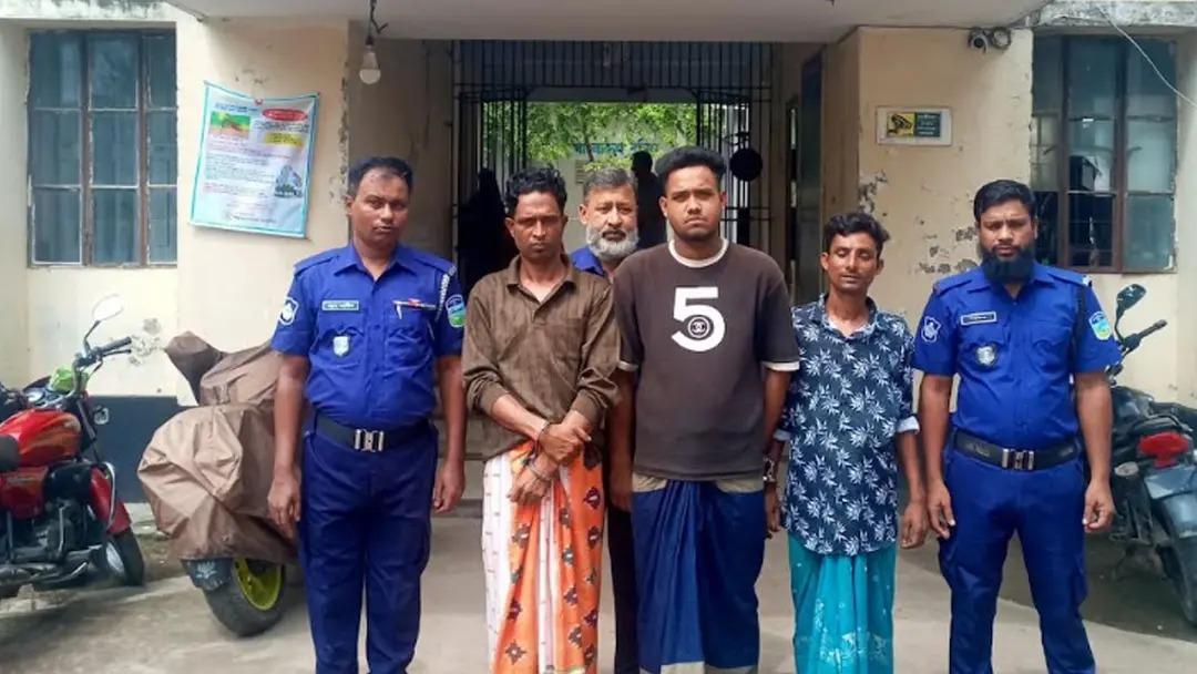 মাদরাসায় যাওয়ার পথে ডেকে নিয়ে ধর্ষণের অভিযোগ, গ্রেপ্তার ৩